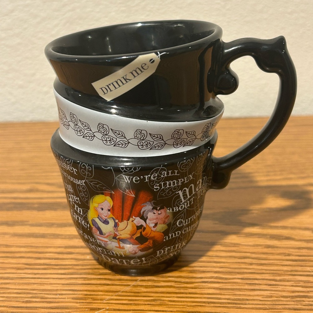Disney Black and White Ceramic Mug with Vintage Design - Picture 8 of 11